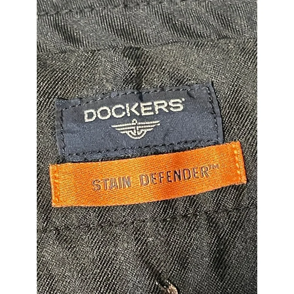 Dockers pants mens 34 x 29 pleated classic fit stain defender hook eye brown